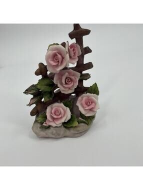Vintage Napoleon Capodimonte Fine Italian Porcelain Pink Roses Trellis Figurine